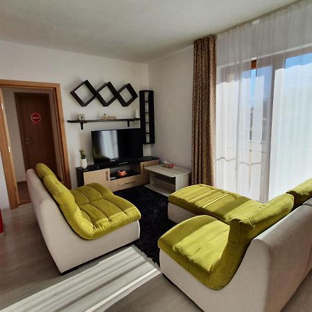 Apartament La Casa In Curte Comuna Apartment Codlea Luaran gambar